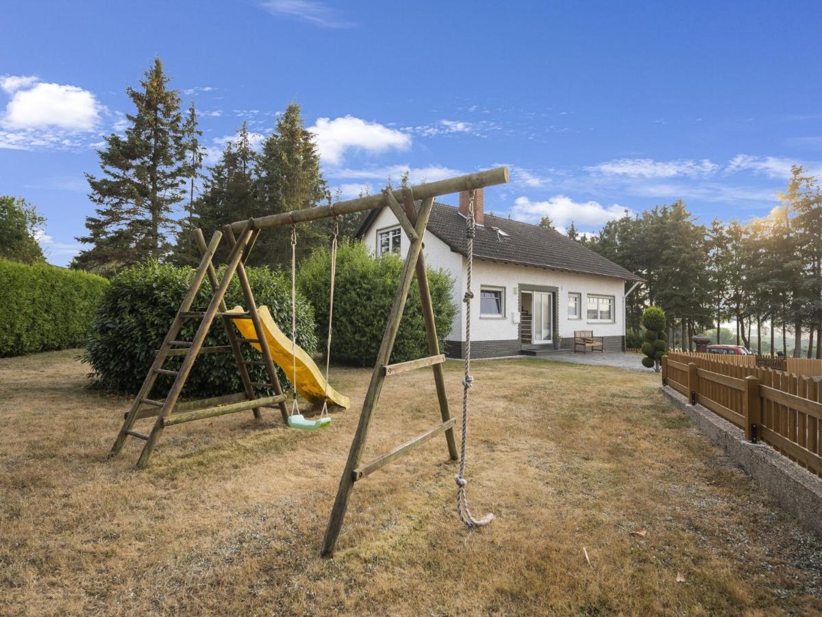 A Detached Holiday Home In A Highly Scenic Area Trierscheid Exterior foto